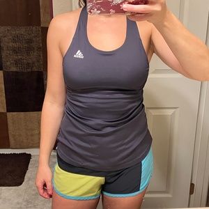 Adidas racerback tank w/ shelf bra size medium